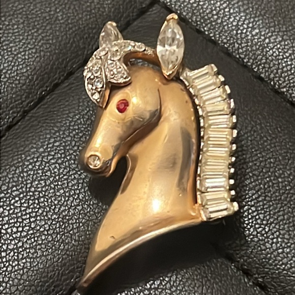 Vintage Art Deco Gold Filled Crystal Rhinestone Majestic Hoarse Pegasus Brooch - Picture 12 of 12